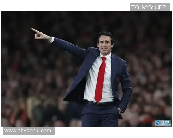 足球明星梁晋浩的传奇之路与辉煌成就全解析