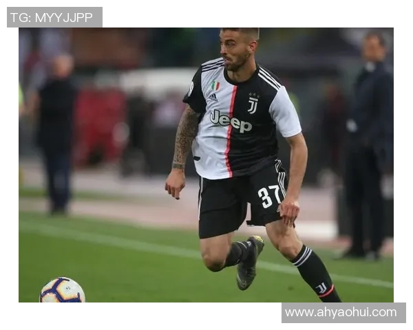 足球明星的日常生活点滴与精彩瞬间分享图文合集